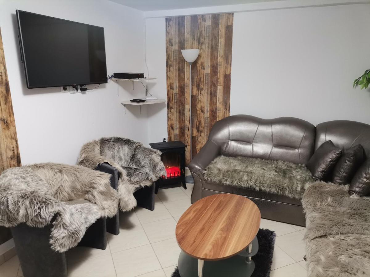 Apartman Ustie Trstená Exteriör bild
